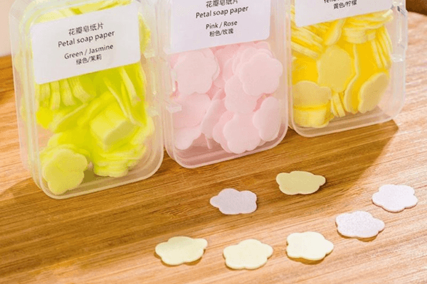 xà phòng giấy du lịch