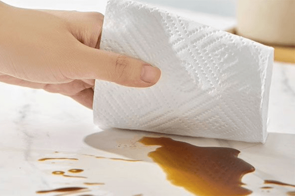 Vệ Sinh Dụng Cụ Bếp & Không Gian Chế Biến