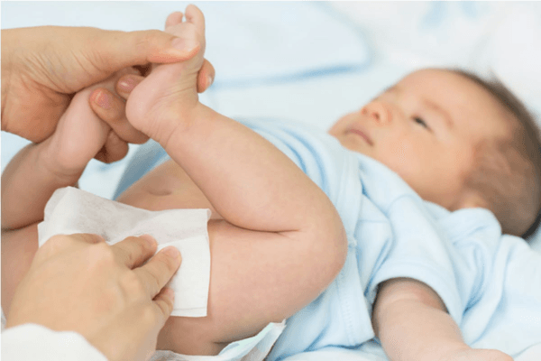 Hướng Dẫn Cách Thay Tã Chuẩn Cho Bố Mẹ
