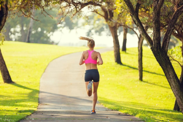 Nỗi Đau Của Runner Khi Luyện Tập Dưới Thời Tiết Nắng Nóng